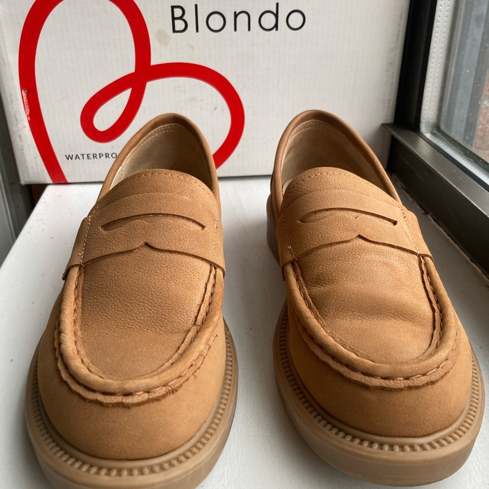Blondo Tan Women’s Slip-On Loafers